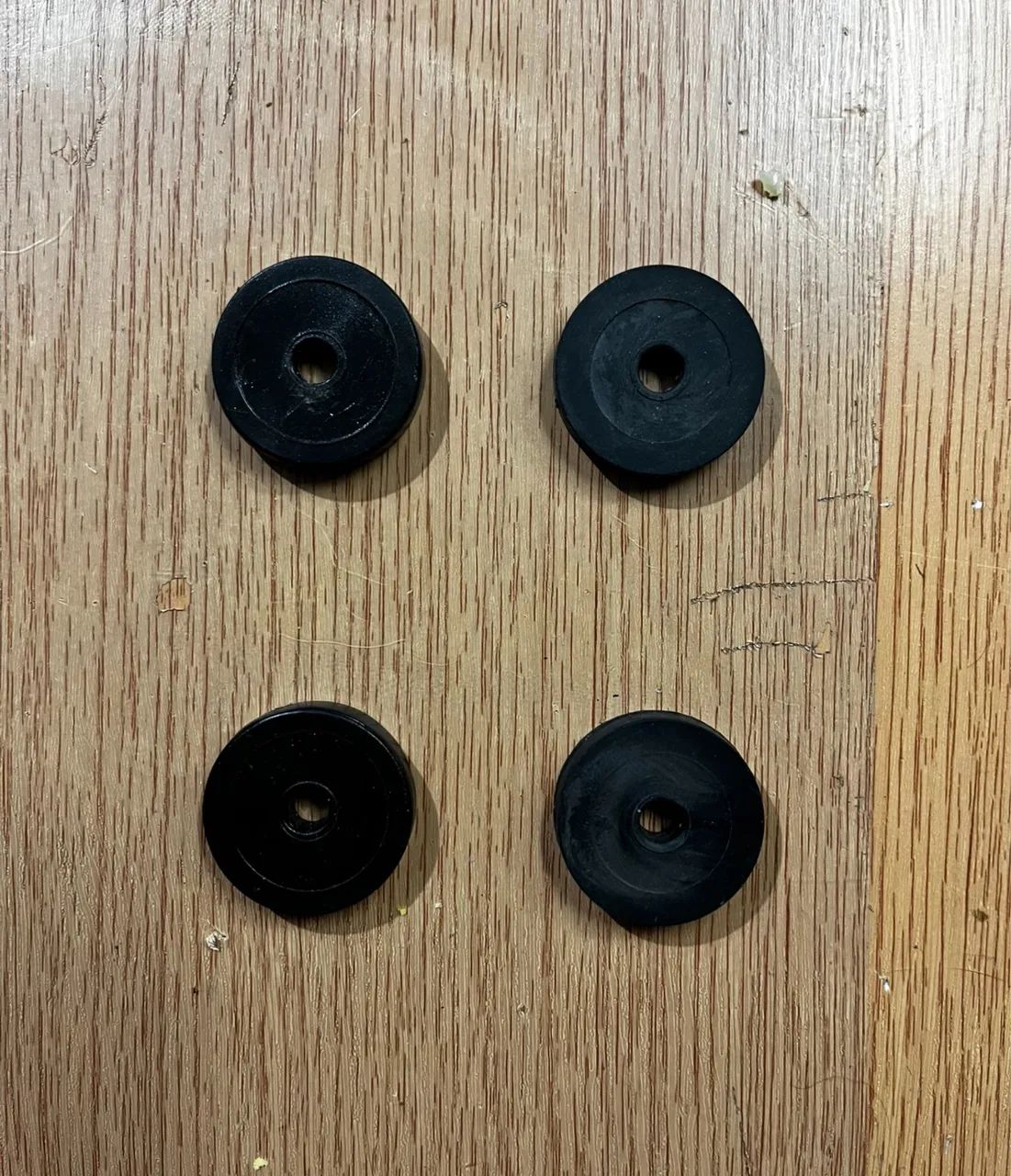 Dois pares de Isolador para condensadora de ar condicionado 