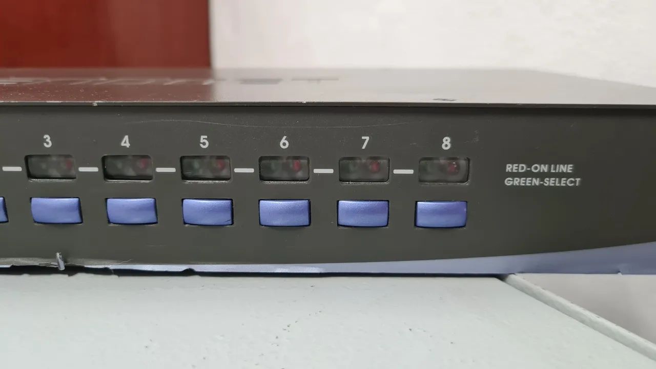 Switch de Rede Trendnet TK-801R 8 Portas 9V - Foto 3