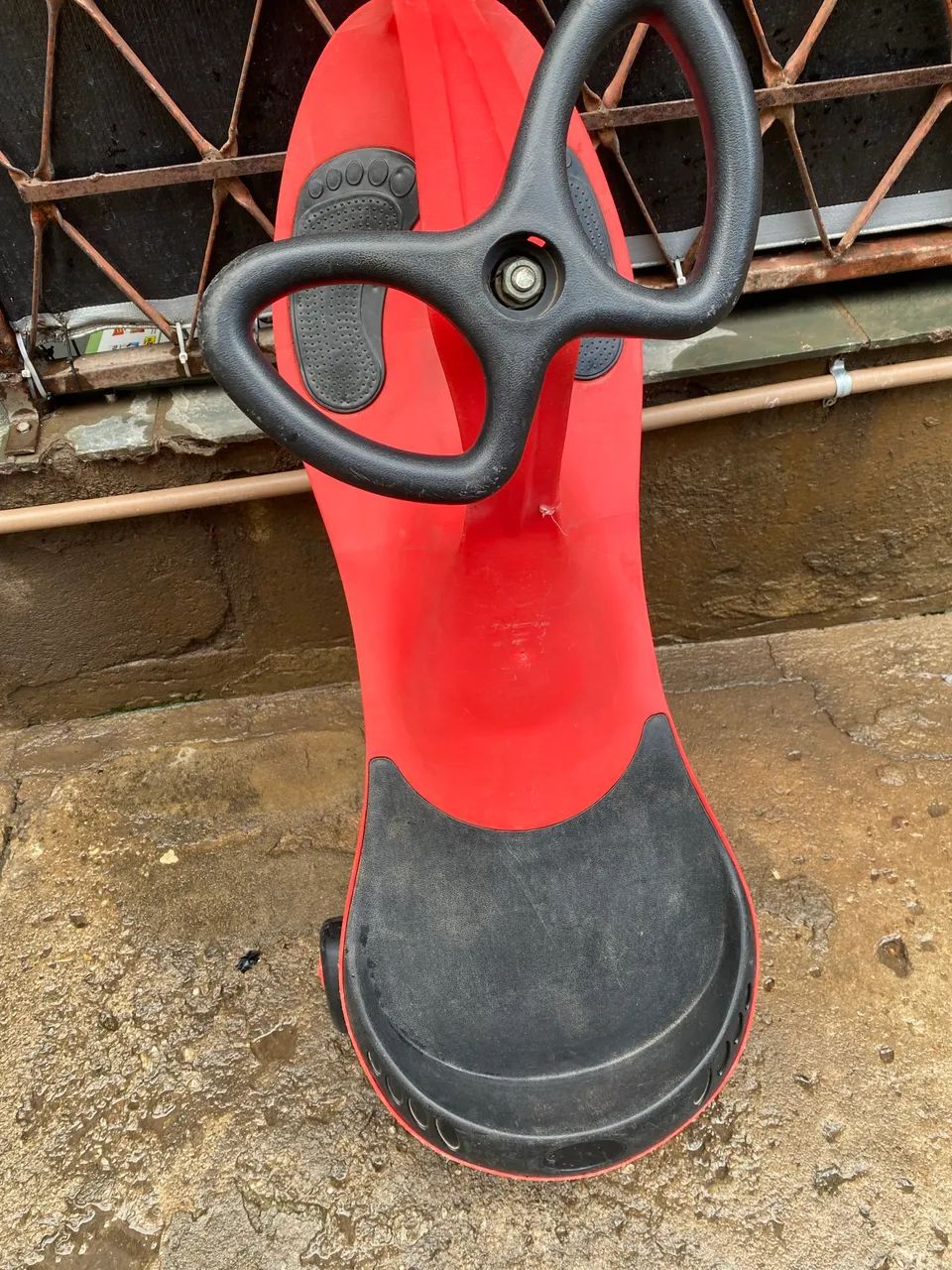 Carrinho 360 graus usado 