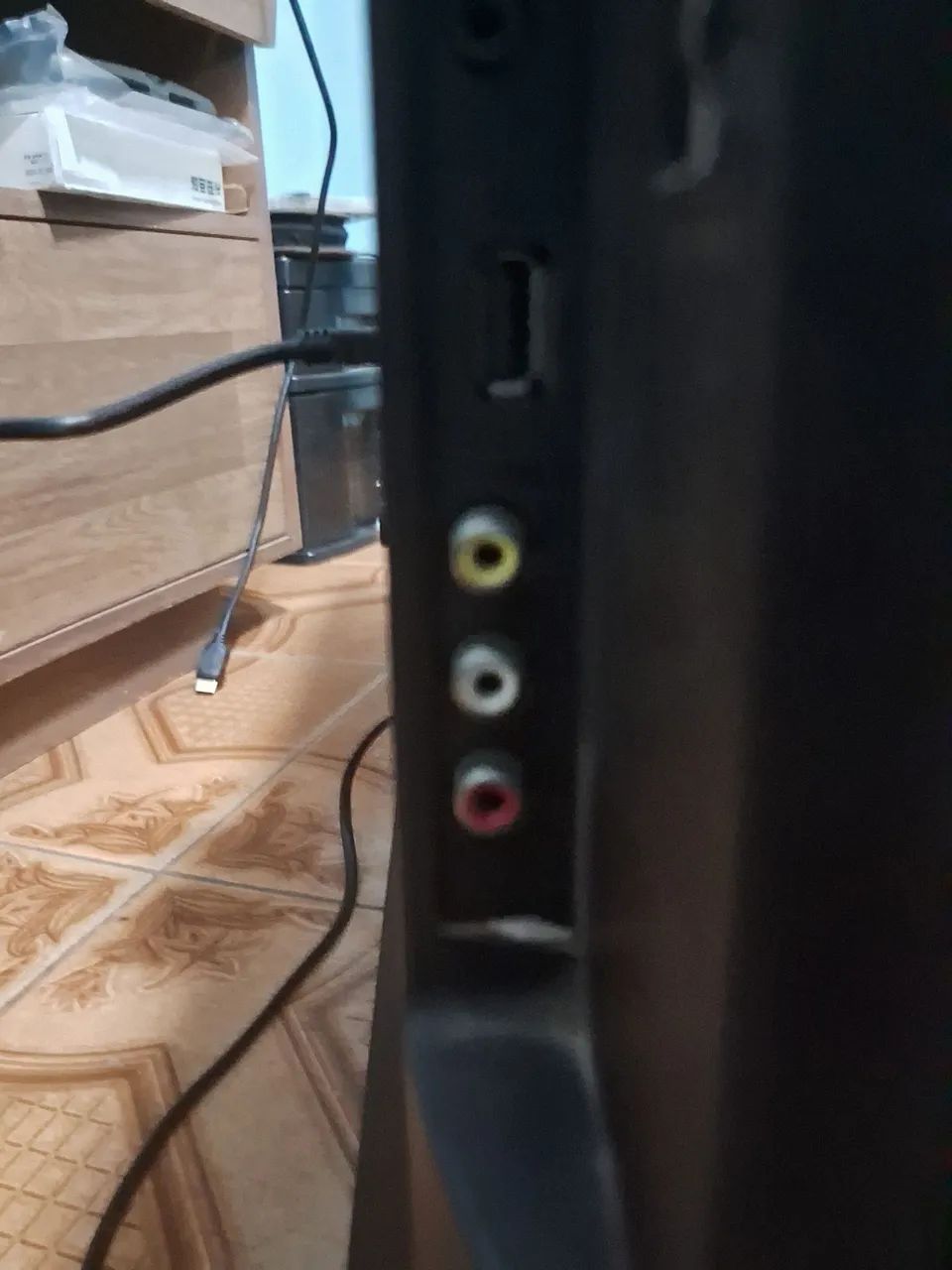 Tv Sony bravia LCD 32 polegadas- leia  - Foto 4