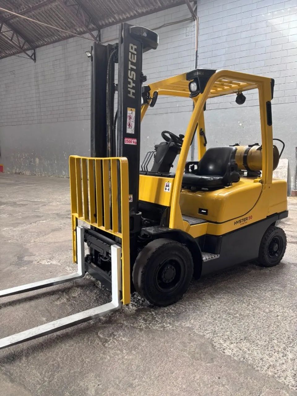 Empilhadeira Hyster 50ft, 2.500kg, Glp, 2007 - Foto 2