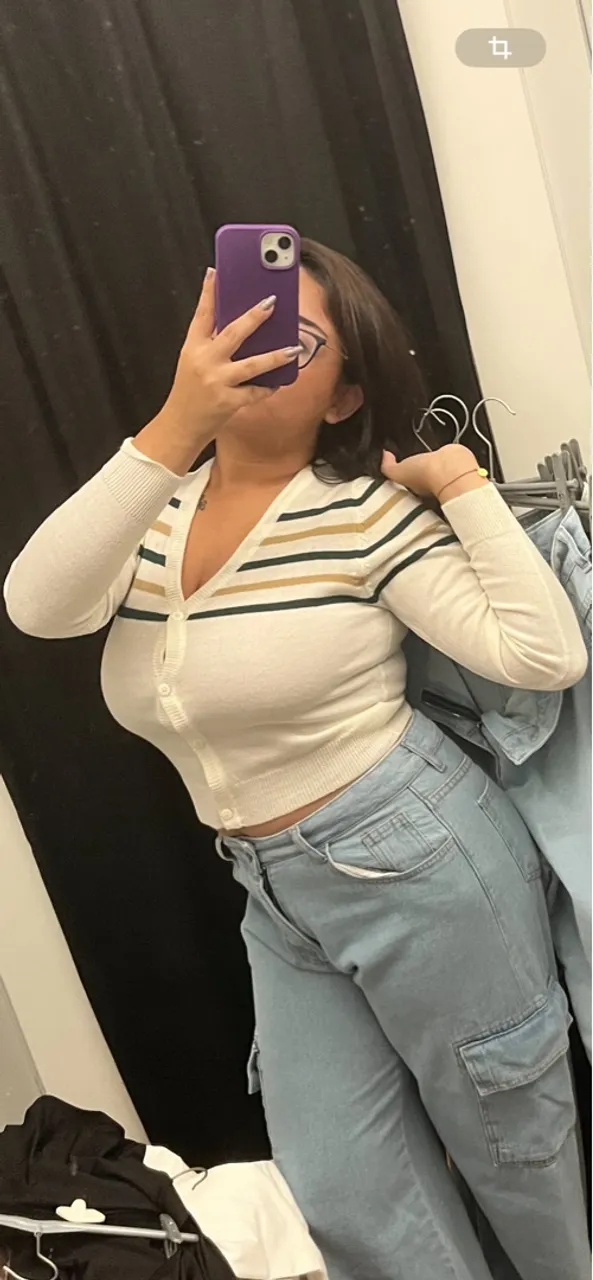 Vende-se camisa