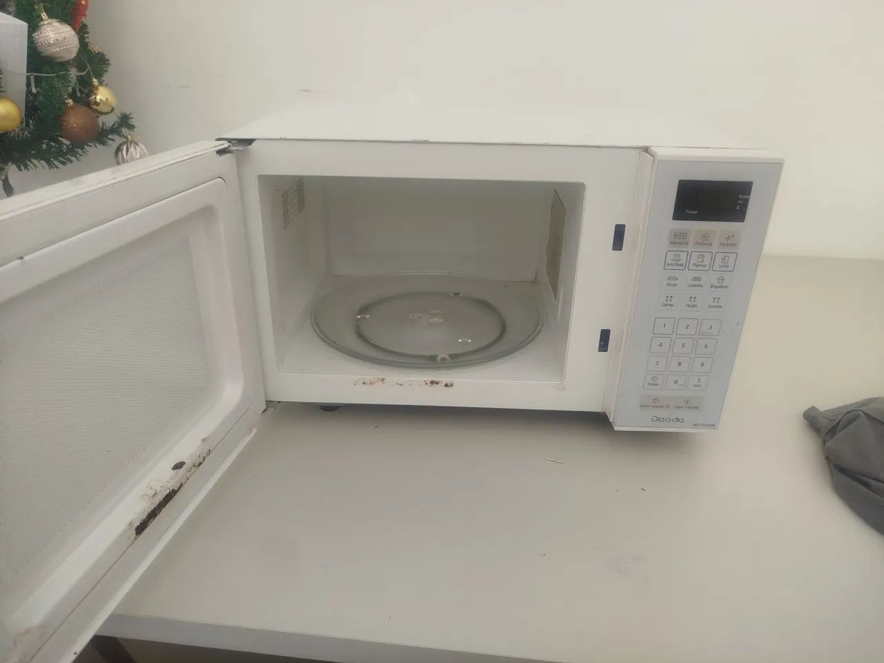 Vendo microondas usado sem nenhum defeito  - Foto 4