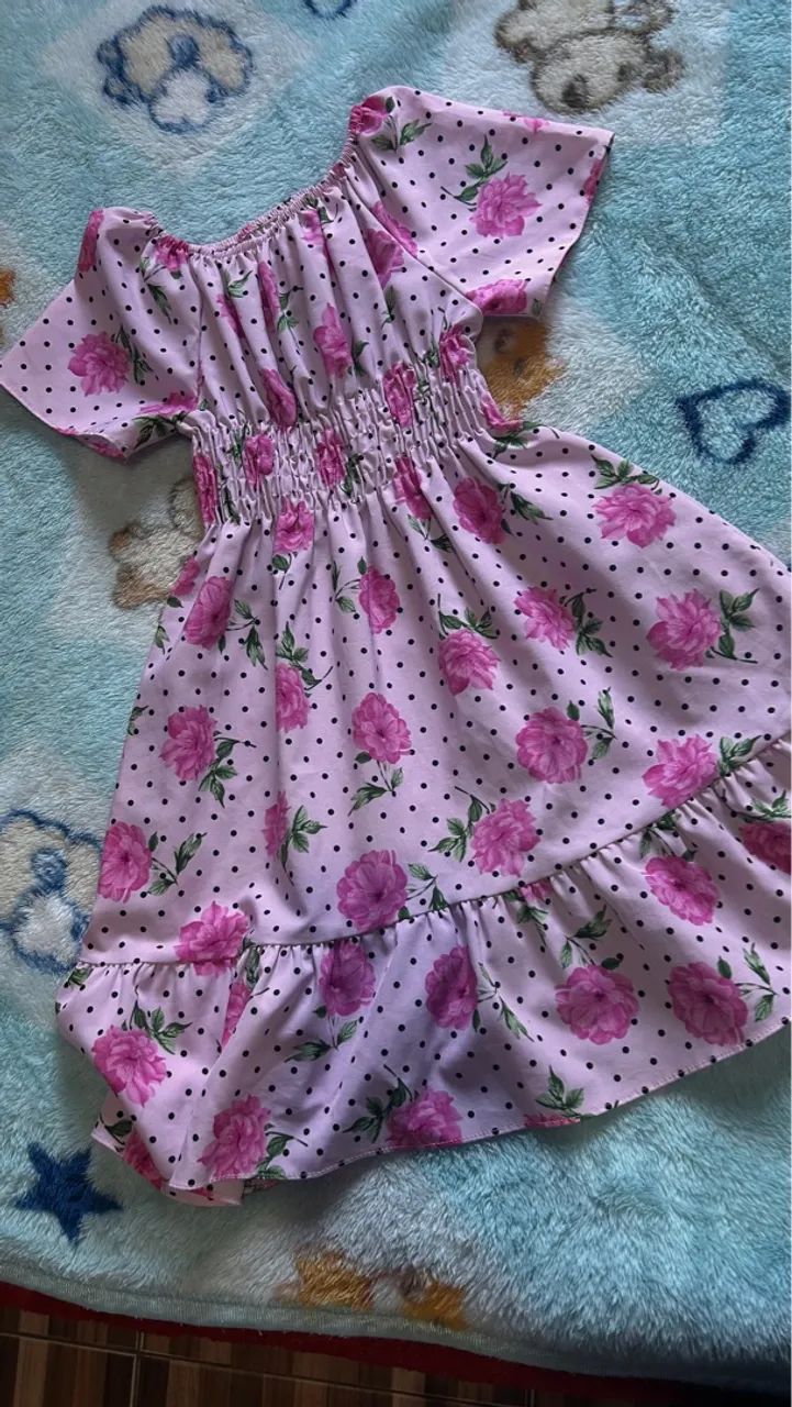 Lote vestido de flores menina TAM 4  - Foto 3