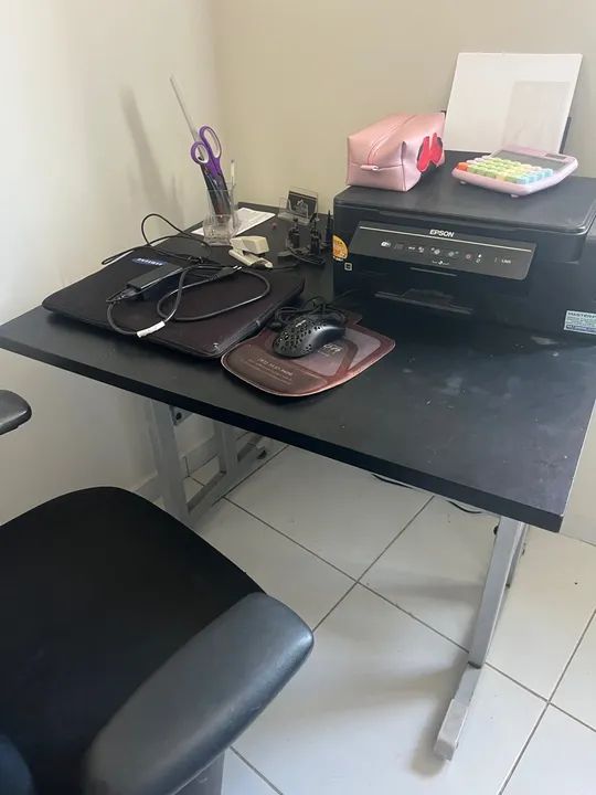 Mesa e cadeira para escritório  - Foto 5