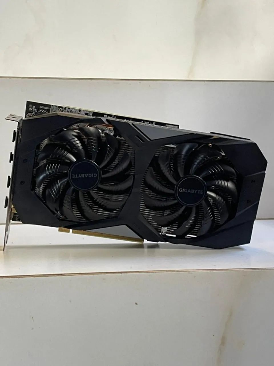 GTX 1660 Ti 6gb Gigabyte Oc