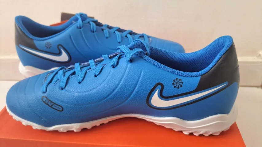 Tênis Nike 44 p/ corrida e passeio - Calçados Esportivos - Irajá