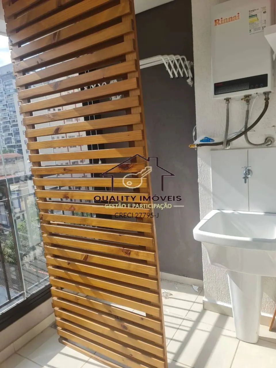 Locação 33 m² Próximo ao Metrô Ana Rosa Varanda Envidraçada 1 Vaga... - Foto 5