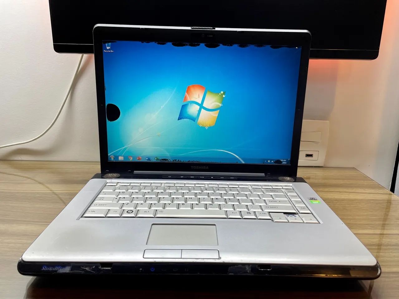 Notebook Toshiba A200 - Core 2 Duo - 2 GB RAM - Foto 2