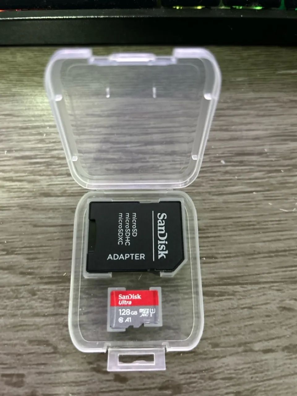 Cartão de Memória Sandisk Ultra 128GB com Adaptador