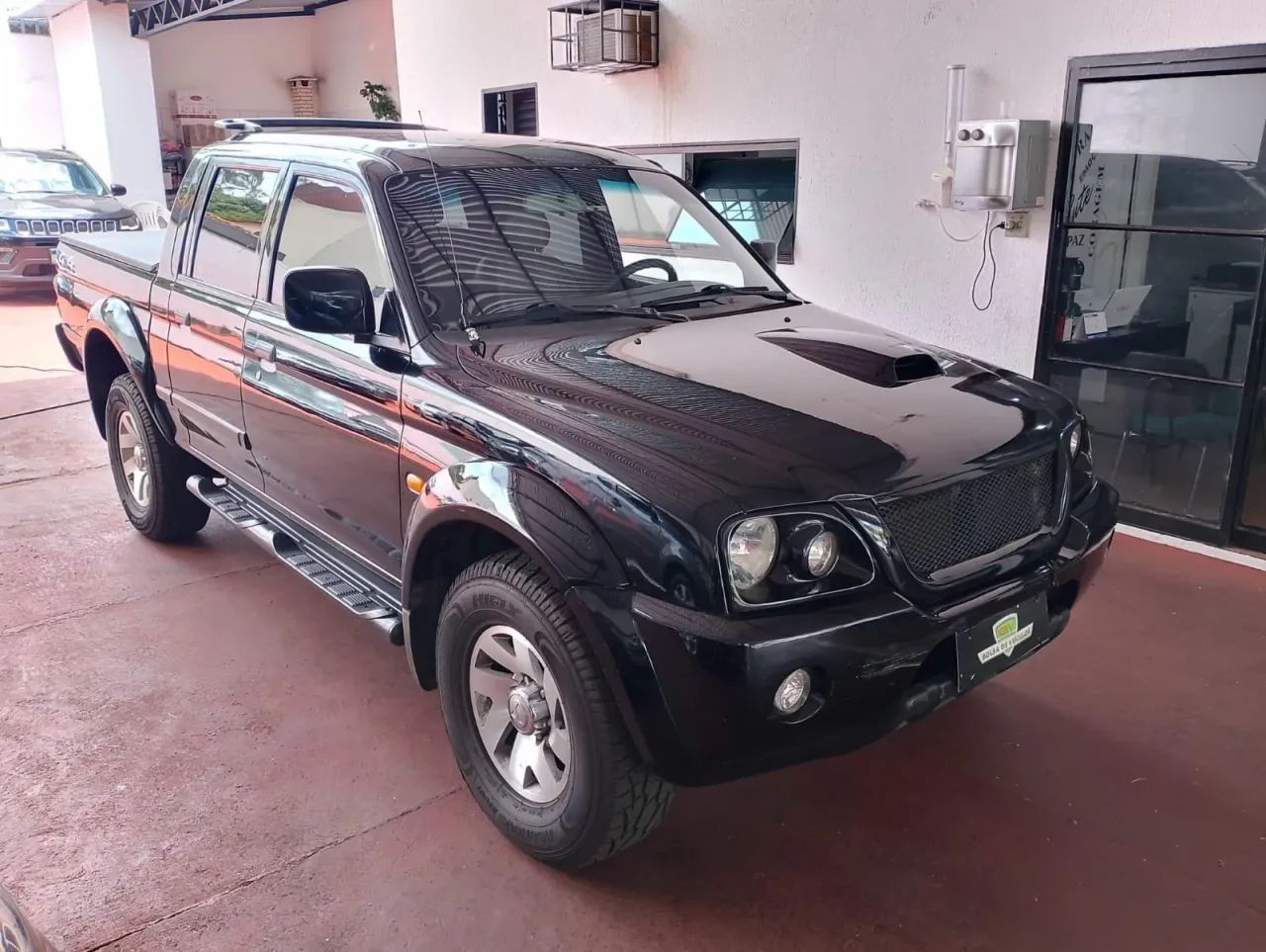 MITSUBISHI L200 2.5 SPORT HPE 4X4 CD 8V TURBO INTERCOOLER DIESEL 4P AUTOMÁTICO PRETO 2005