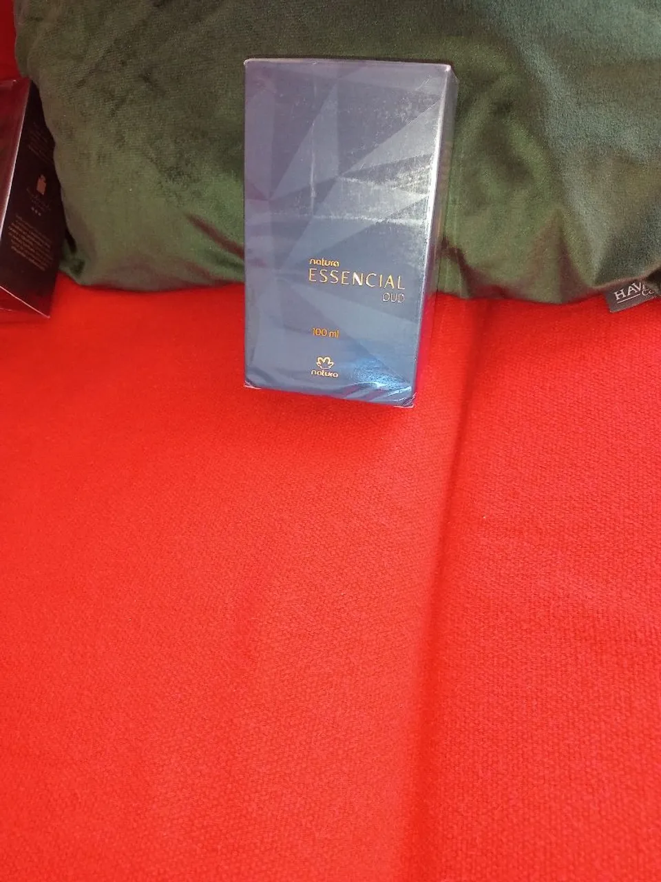 Perfume Natura Essencial Oud 100ml