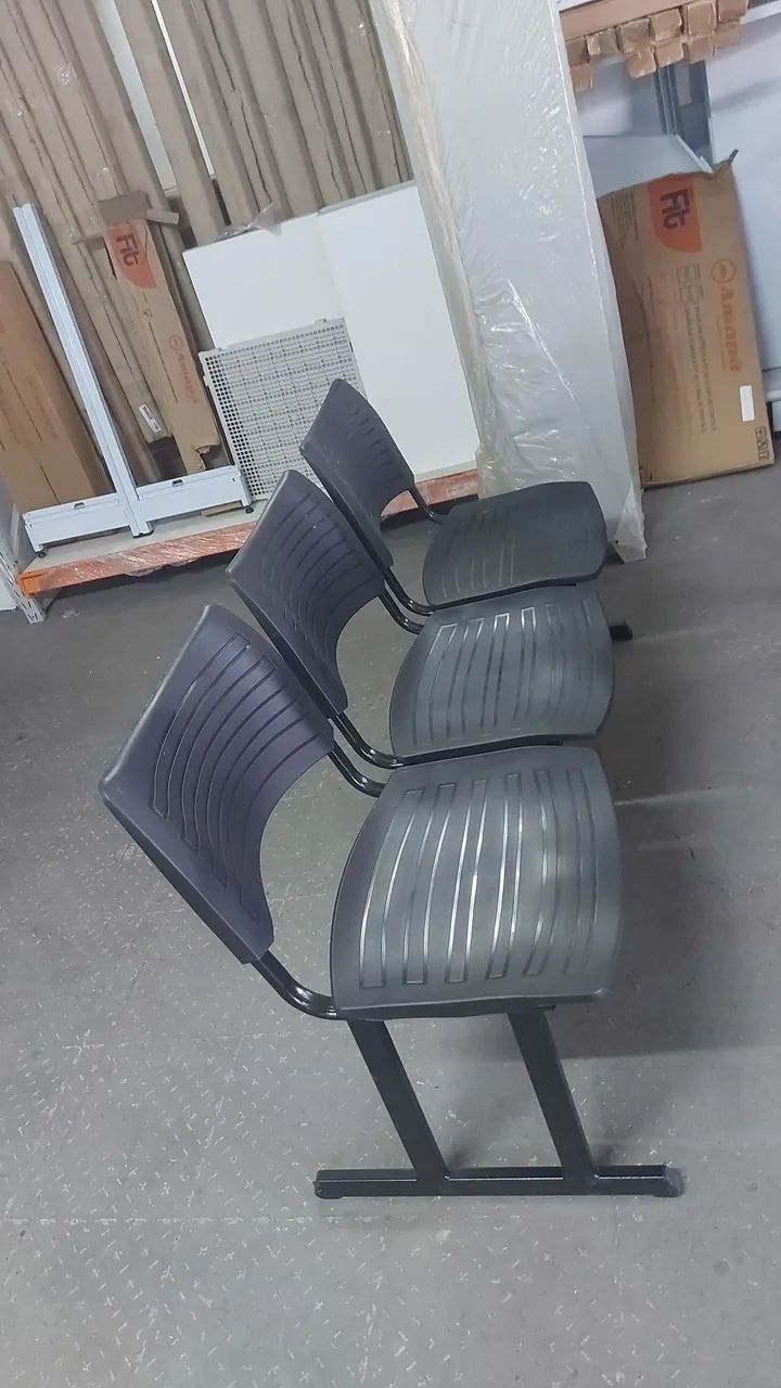 Cadeiras juntas PVC pés aço para recepção * - Foto 6