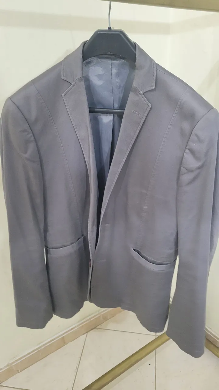 Blazer Cinza Elegante