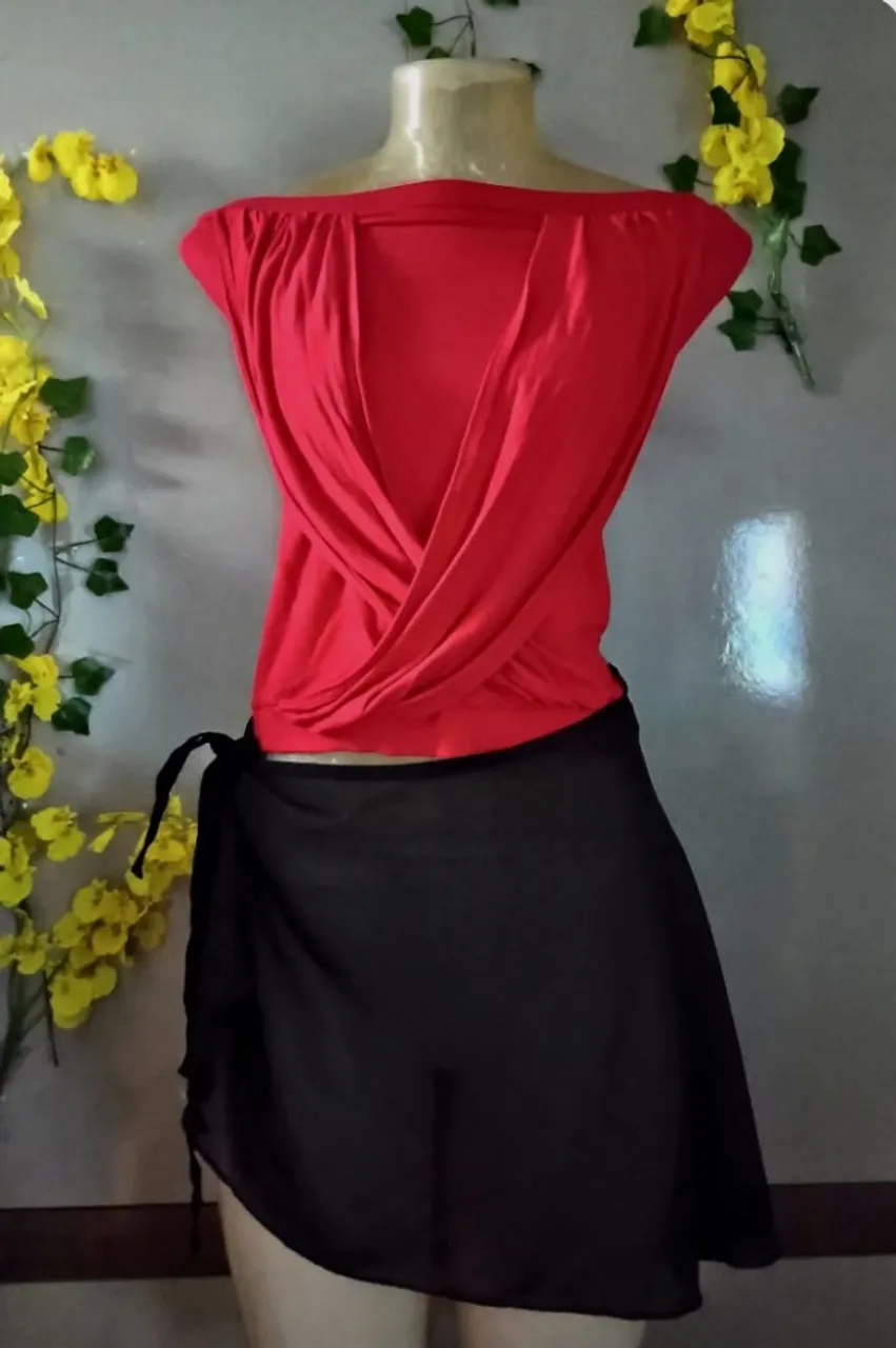 Conjunto Top e Saia - M2-42/44