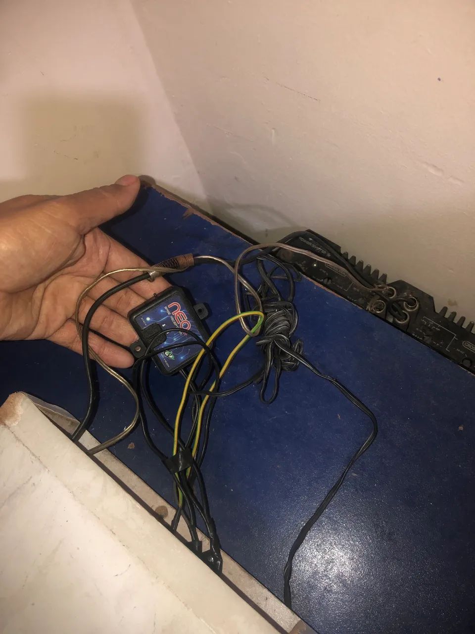 Caixa de som em ótimo funcionamento  - Foto 3