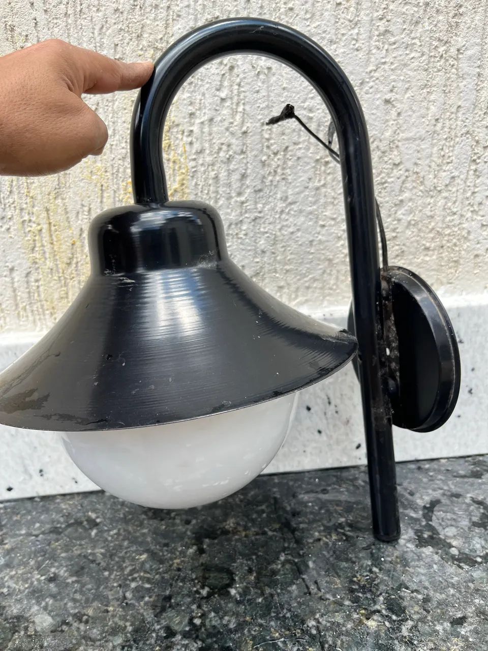 Arandela com globo de vidro  - Foto 5