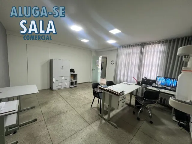 Aluga-se Sala Comercial