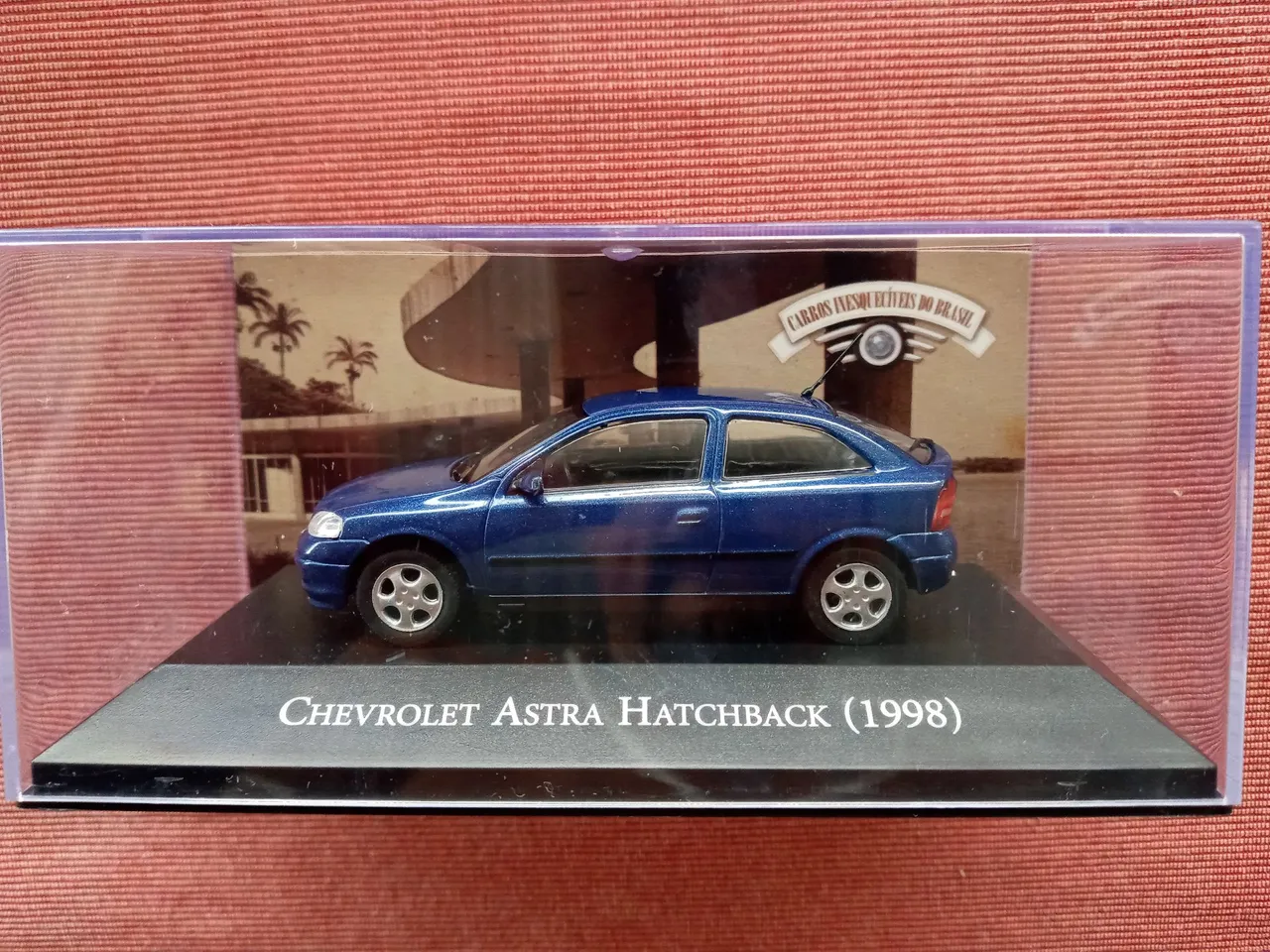 Miniatura Escassa Chevrolet Astra 1998 da Coleçao Carros Inesquecíveis do Brasil