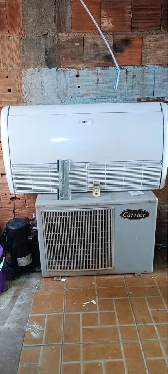 Ar condicionado CARRIER 36.000 BTU CONVENCIONAL PISO TETO 