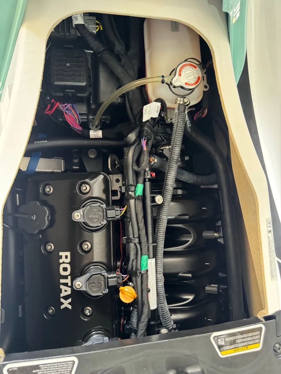 JET SKI SEADOO GTI 130 2025 - Foto 5