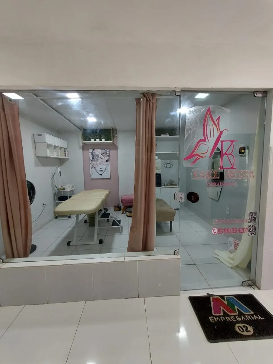 Aluga-se sala comercial na principal do José Américo