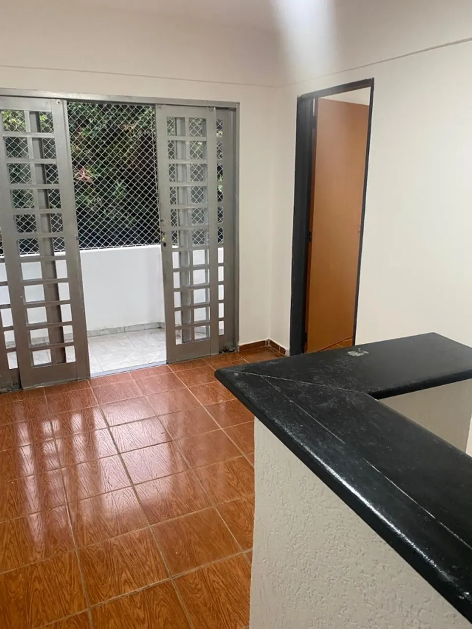 Aluga-se Apto no Cond Fraternidade - Sobradinho