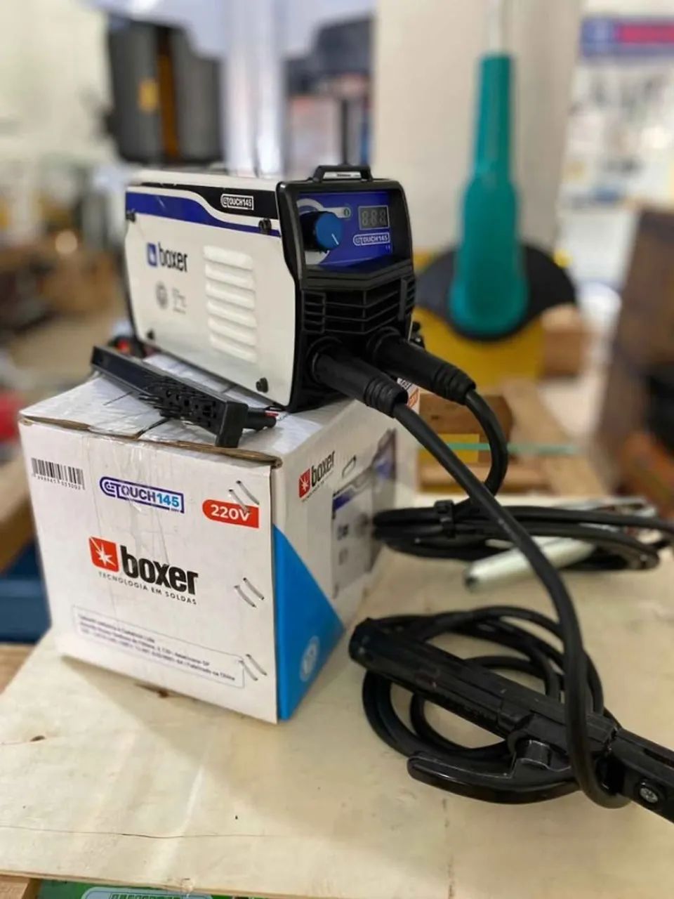 Máquina Inversora de solda touch145 de 140amp Boxer (Loja) - Foto 4