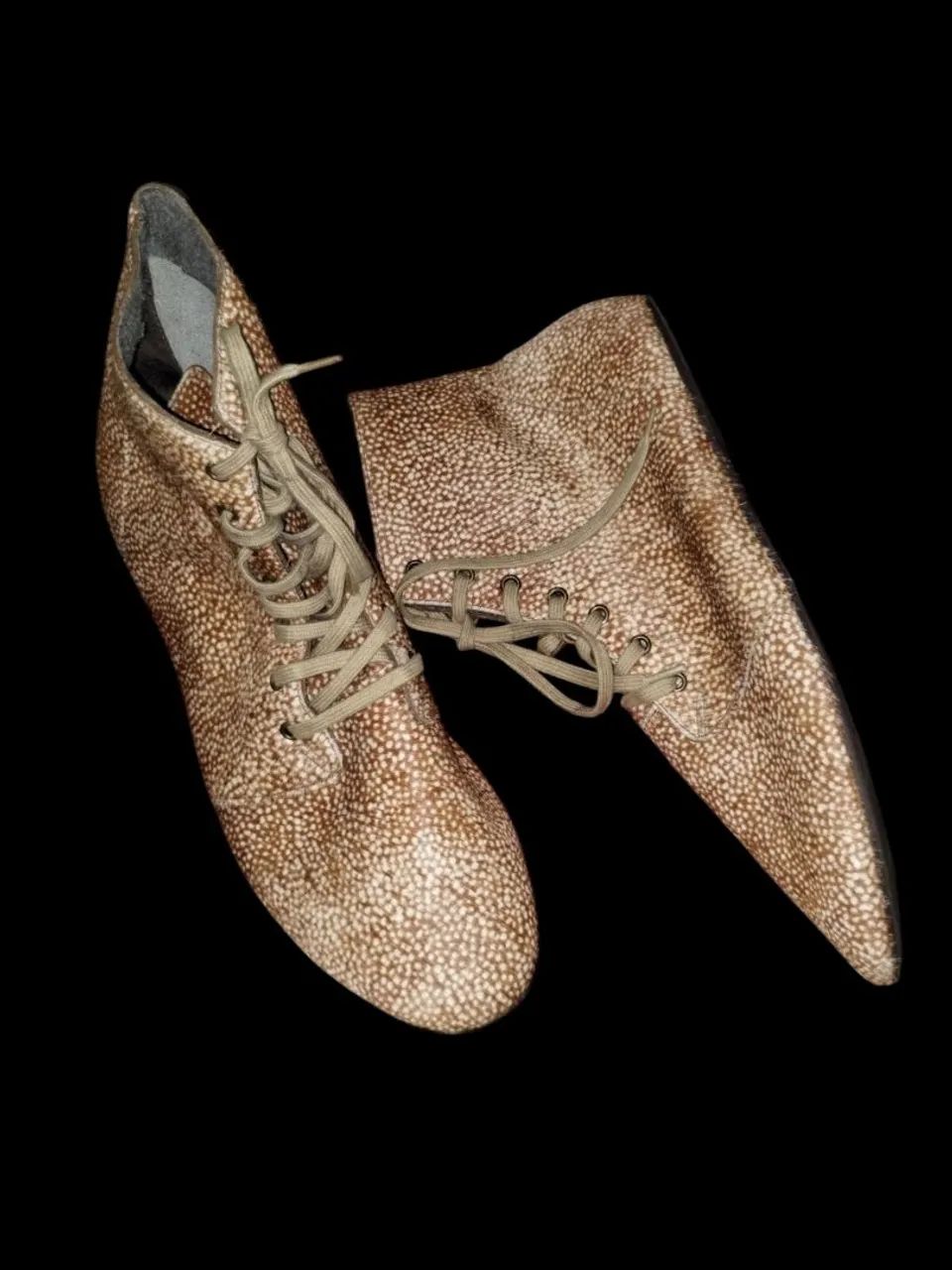 Bota Feminina  - Tamanho 38/39 - Foto 2