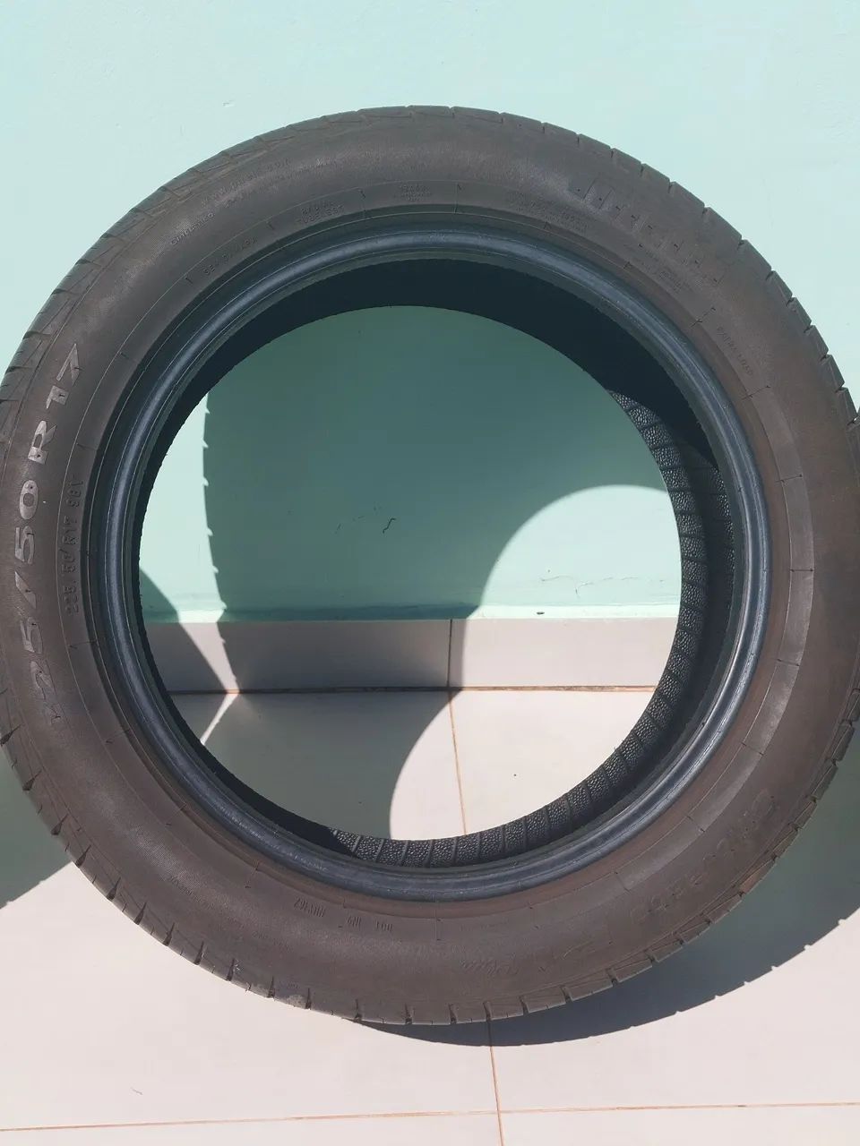 Vendo Pneus Pirelli Cinturato P1 Plus 225/50/R17 - Foto 4