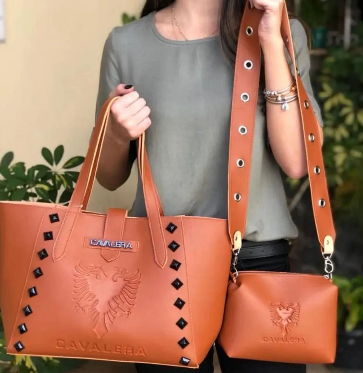 Bolsa de mão feminina preta - Foto 4