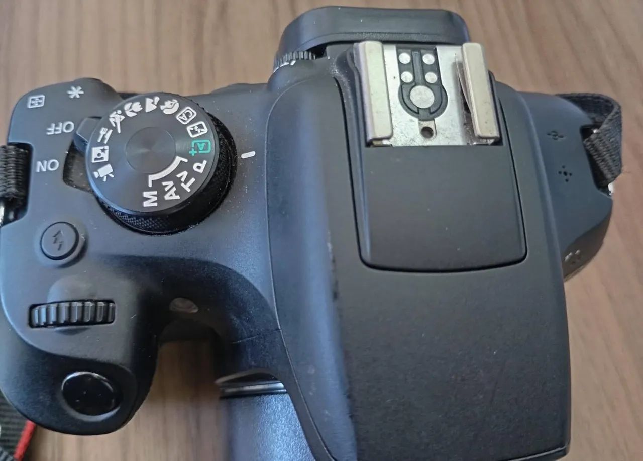 Câmera Canon Rebel T6 - Foto 6