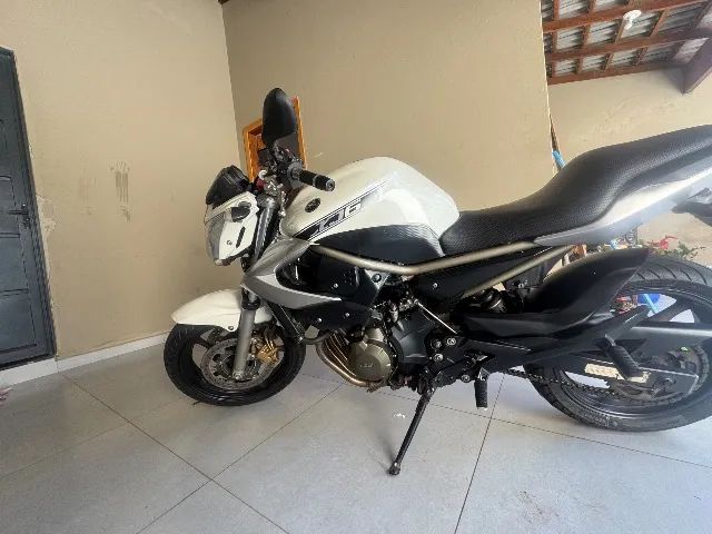 XJ6N 2010 - Foto 3