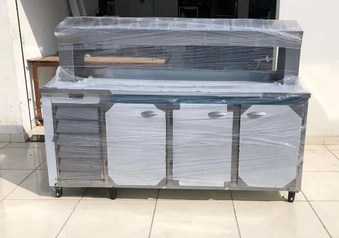 Balcão Refrigerado Industrial com Condimentadora Suspensa - Foto 2