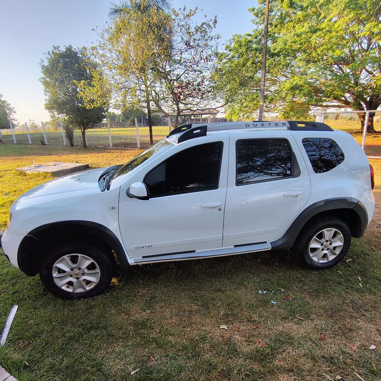 Renault Duster Dynamique 2.0 Hi-flex 16V Mec. 2016 - Foto 5