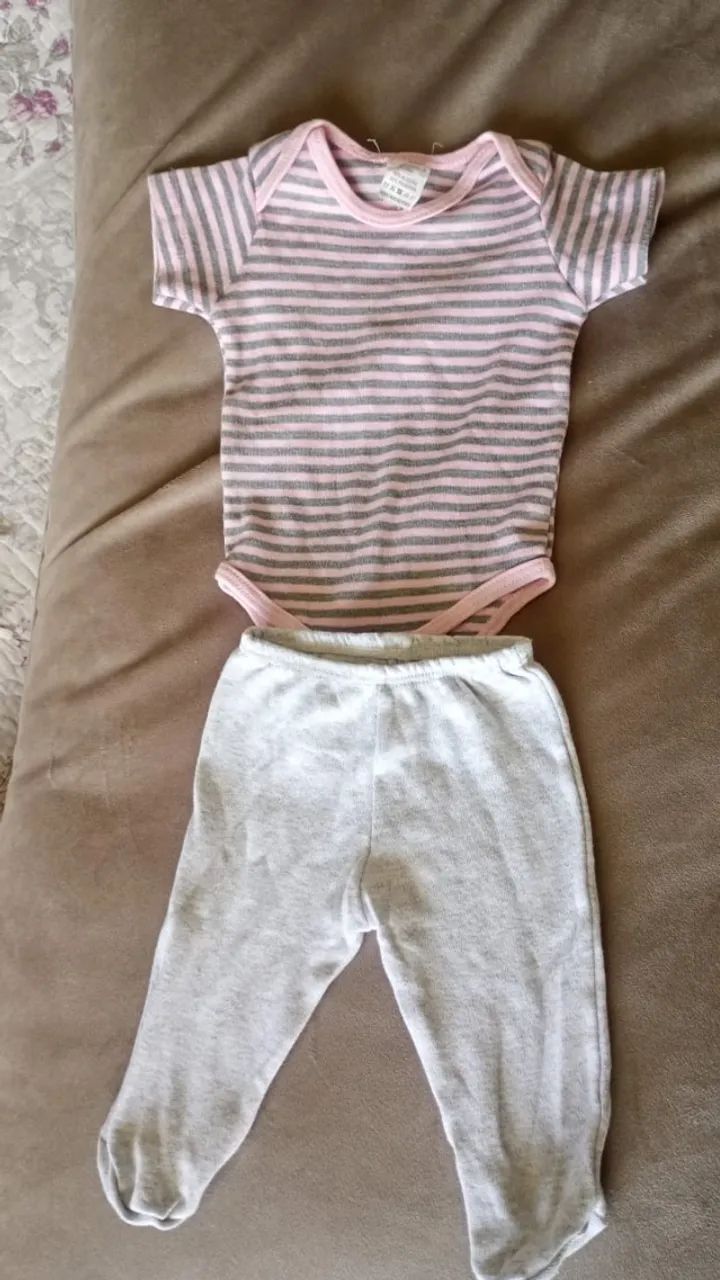 Kit Enxoval Bebê Menina RN | 10 Peças | Bodies e Conjuntos (Carters, Alô Bebê, Giga Baby)