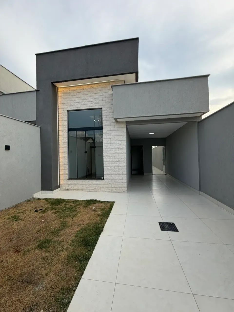 Casa 3/4 com suite - Armários e  Jacuzzi