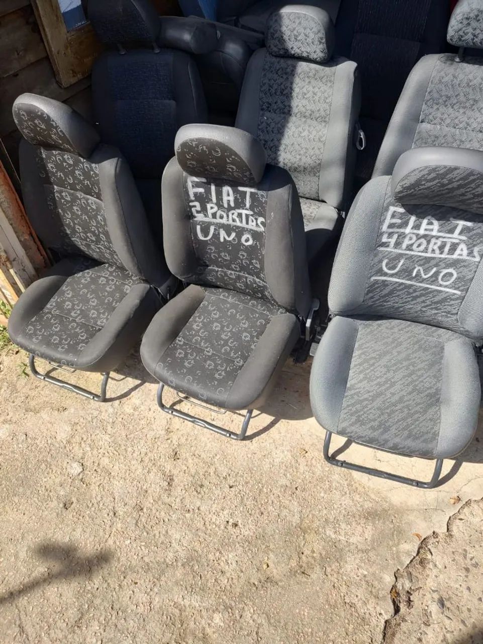 Banco Fiat uno fiorino Palio estrada watts 5133526667 loja no Partenon Porto Alegre 
