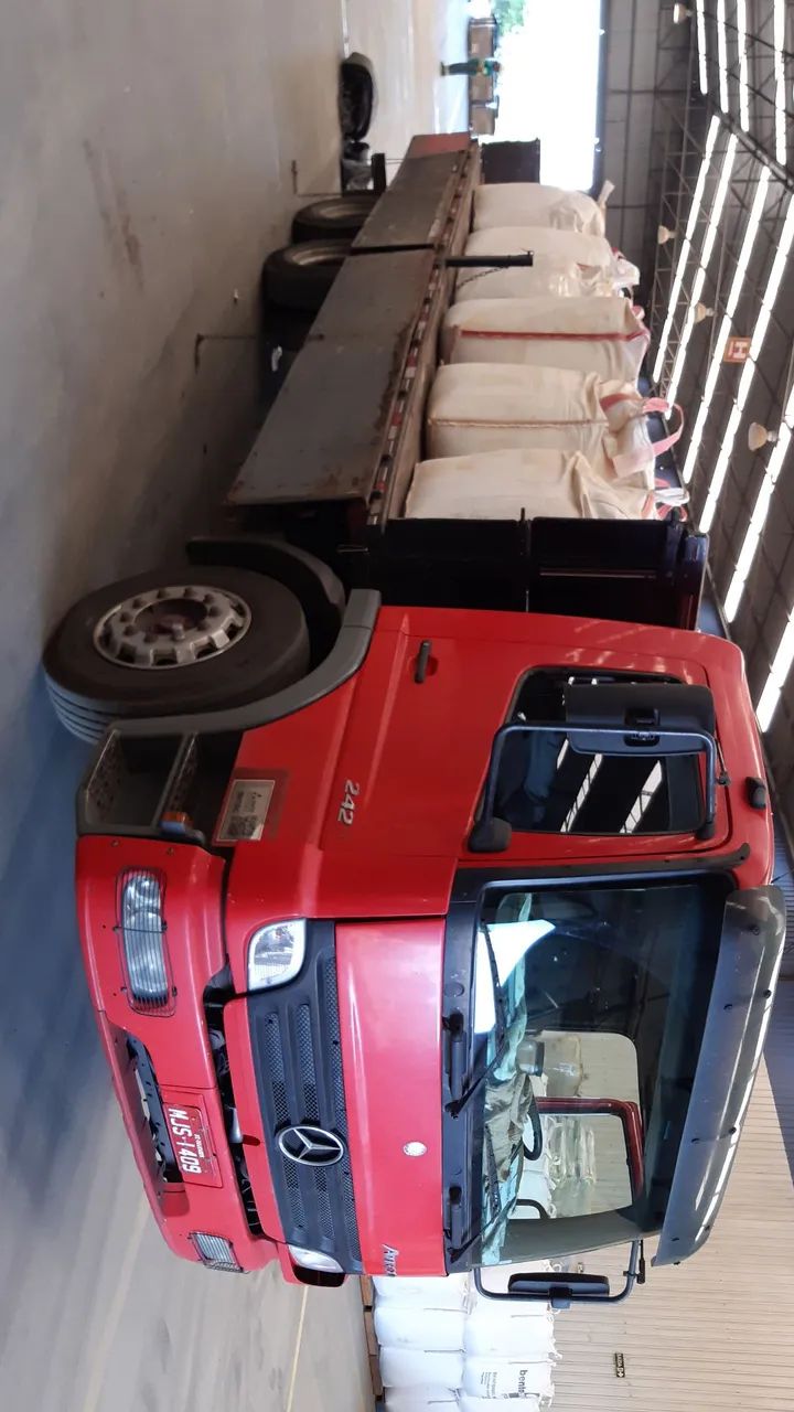 Caminhao MB atego 2425 - Foto 3