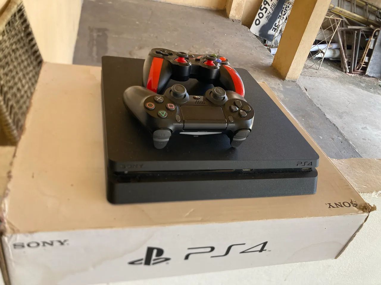 PS4