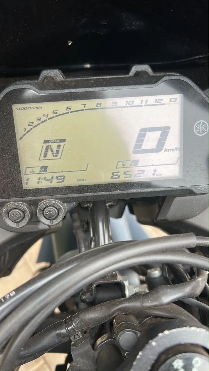 YAMAHA R3  - Foto 5