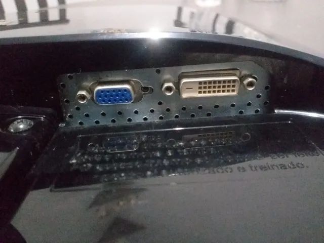 Monitor LG Flatron w1752t - Foto 4