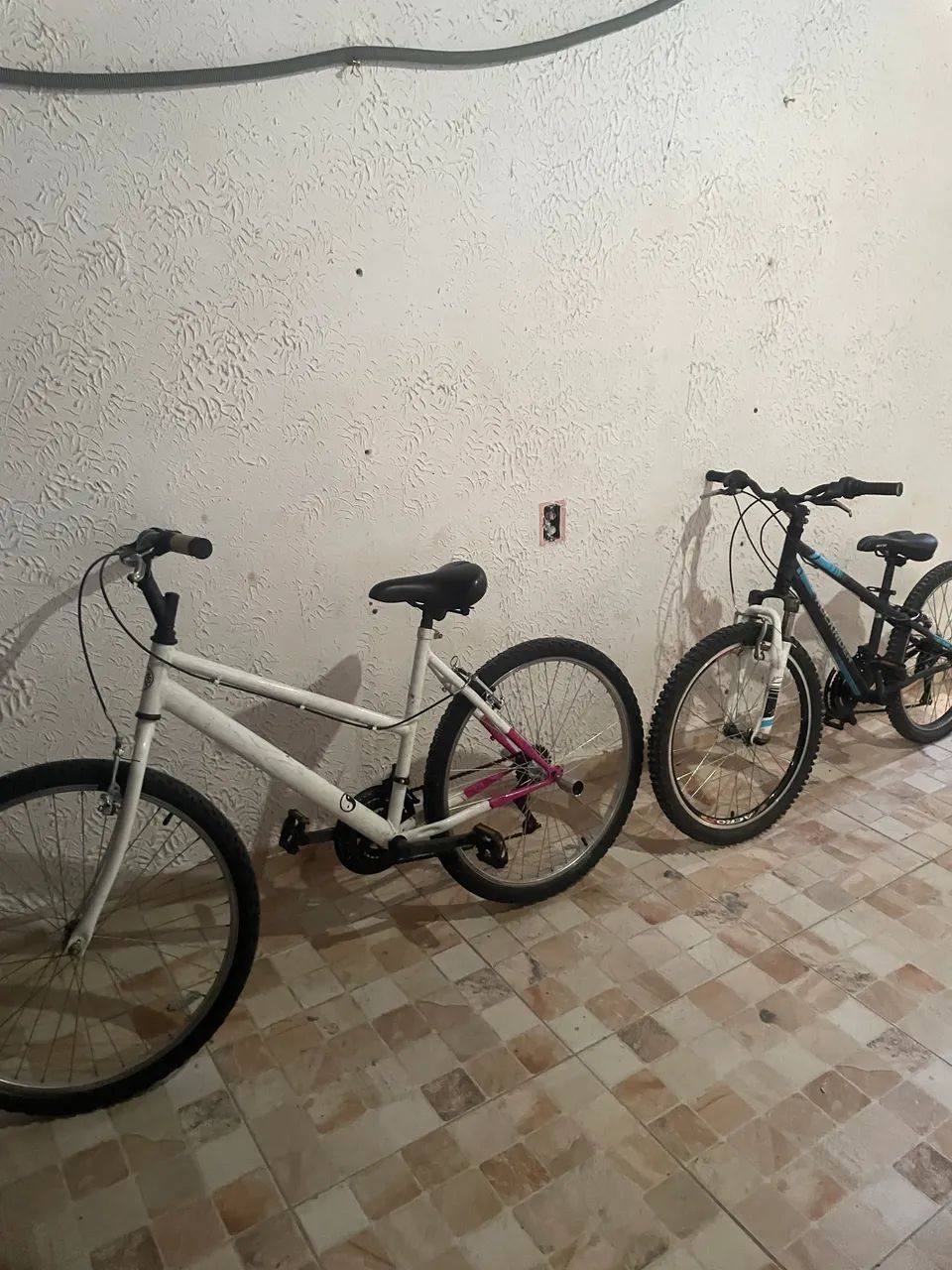BICICLETAS A700 AZUL + A400 BRANCA ? REVISADAS E FUNCIONANDO PERFEITAMENT - Foto 4