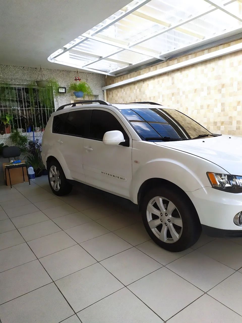 Mitsubishi Outlander 2.0 16V 160CV AUT. 2012