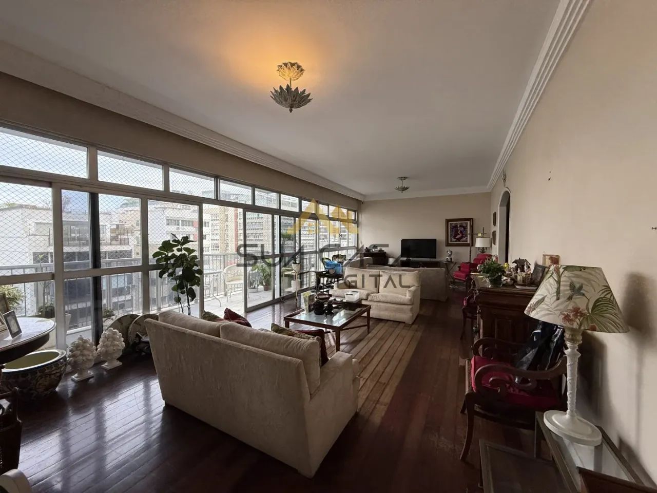 Apartamento à Venda em Ipanema com 140m² e Vista para o Mar REF: AP0131 1