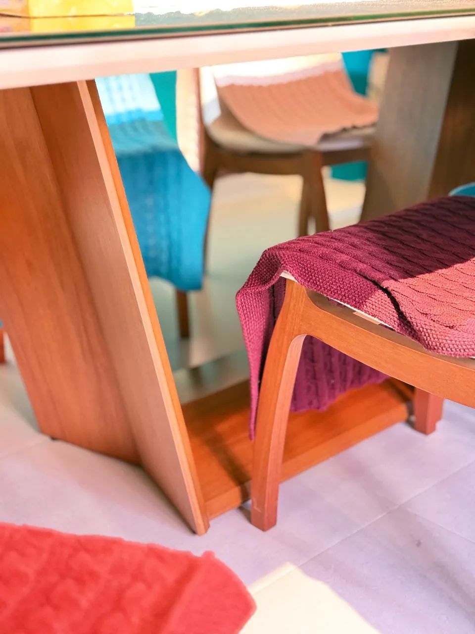 Mesa jantar com 8 cadeiras (Oportunidade) - Foto 2