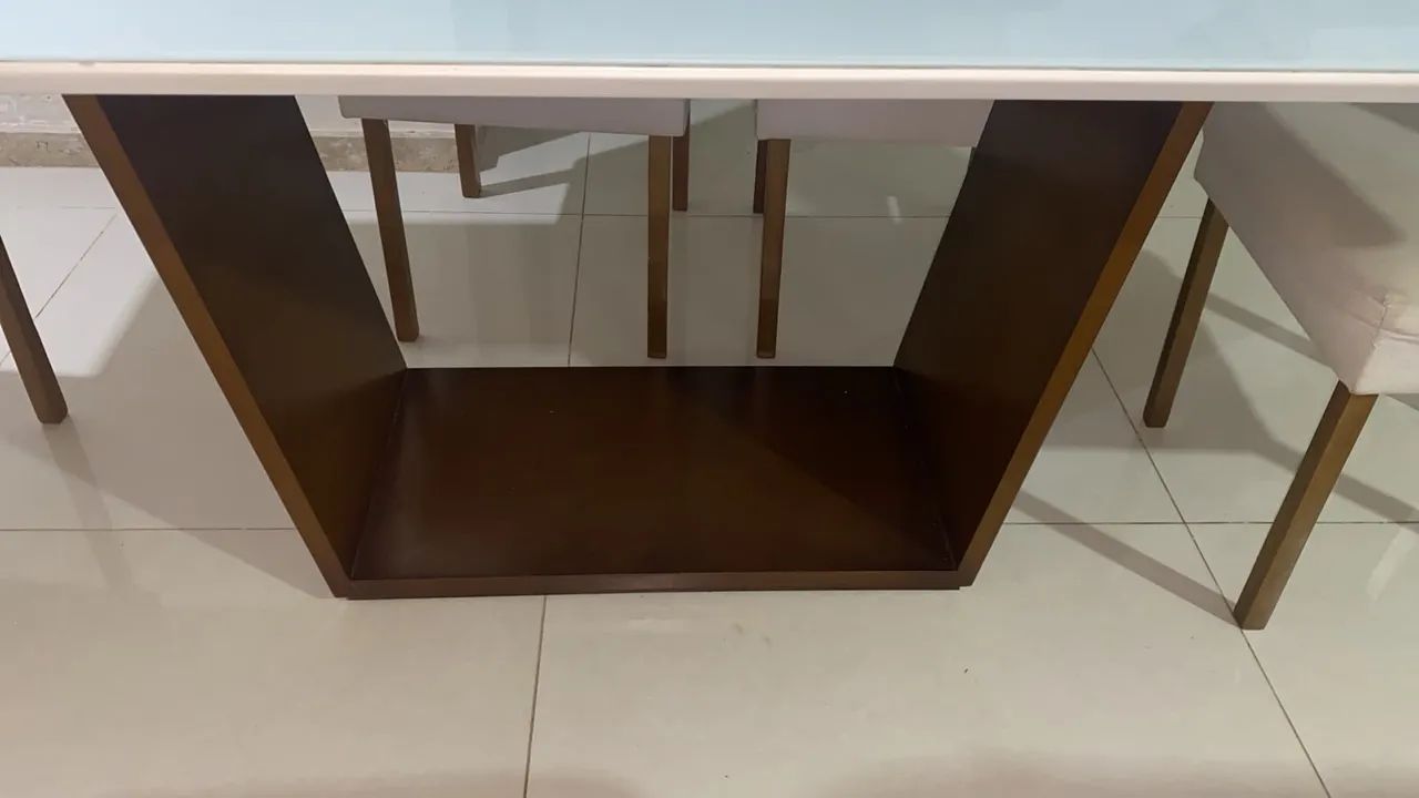 Mesa com 6 Cadeiras - Foto 3