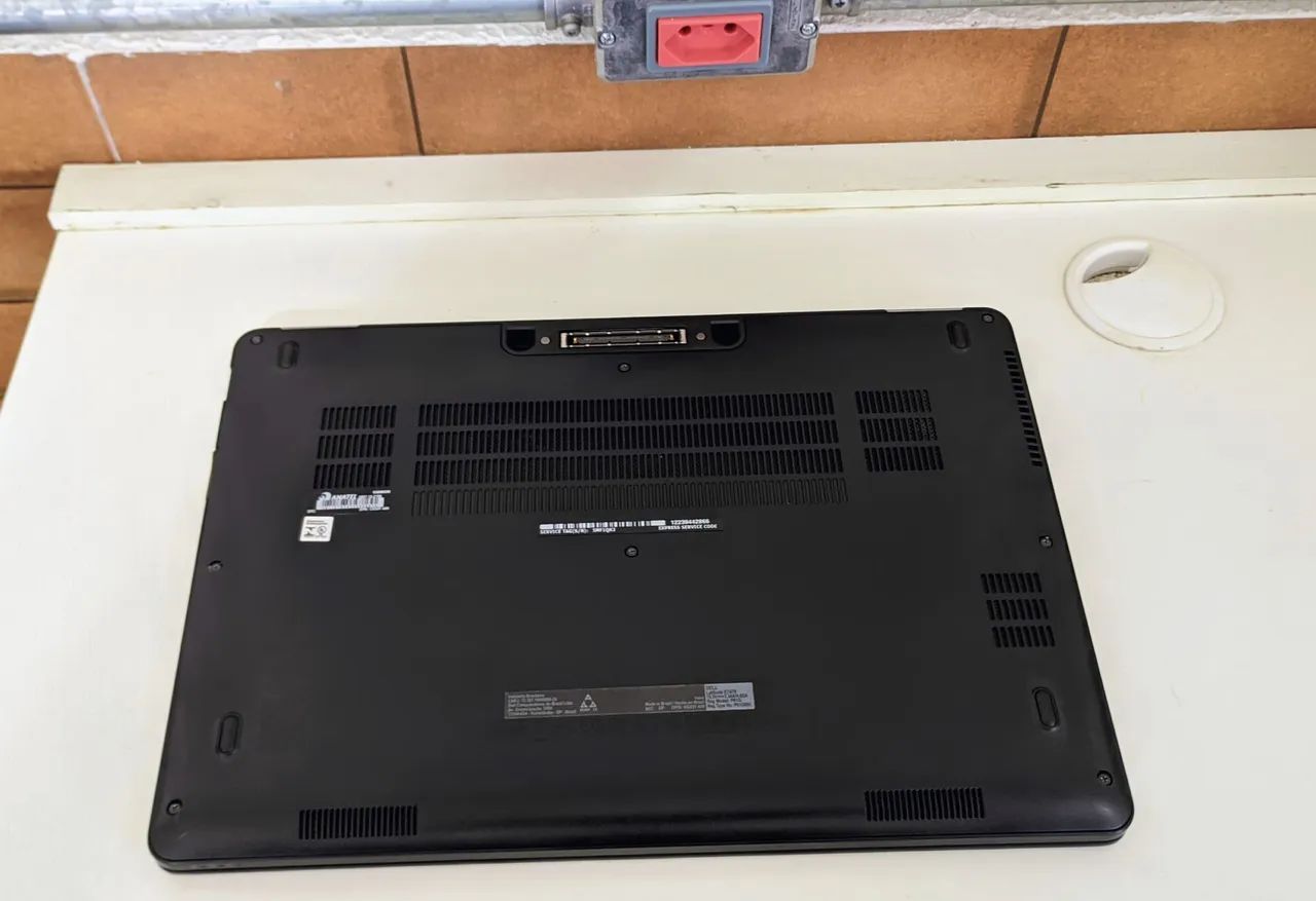 Notebook Dell latitude 7470 i5 32gb DDR4 - Foto 5