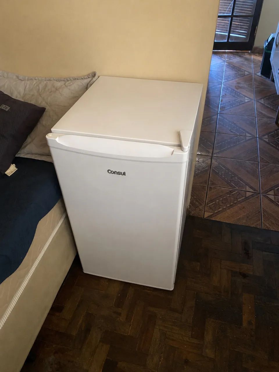 Frigobar Consul 117L - 110V