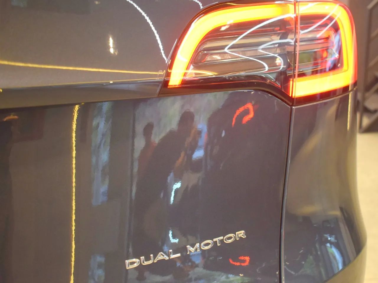 Tesla Model Y Performance, foto 13 de 16